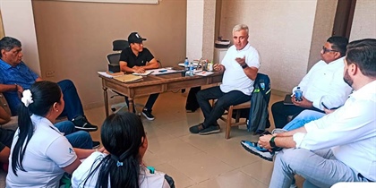 La empresa de energía Air-e desarrolló mesa de trabajo con la participación del alcalde de Usiacurí, Julio Calderón Padilla, integrantes de su gabinete y colaboradores de la compañía a través de la Dirección Comercial y la Dirección de Control de Energía.