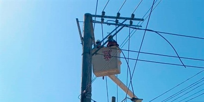En sectores del barrio San Isidro de Barranquilla se desarrollarán trabajos eléctricos por parte de personal externo a Air-e, este sábado 23 de marzo. Por tanto, la empresa informa que se requerirá la suspensión del servicio en la carrera 26 entre calles 52 y 53D, de 8:15 de la mañana a 6:00 de la tarde.