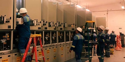 En la subestación eléctrica Veinte de Julio, la empresa de energía Air-e este viernes 19 de abril continuará en la ejecución de obras de modernización y renovación digital de equipos de protecciones a 110 kV de uno de sus transformadores de potencia.
