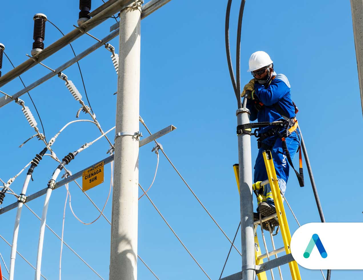 Instalación de redes eléctricas en sectores de Palmar de Varela