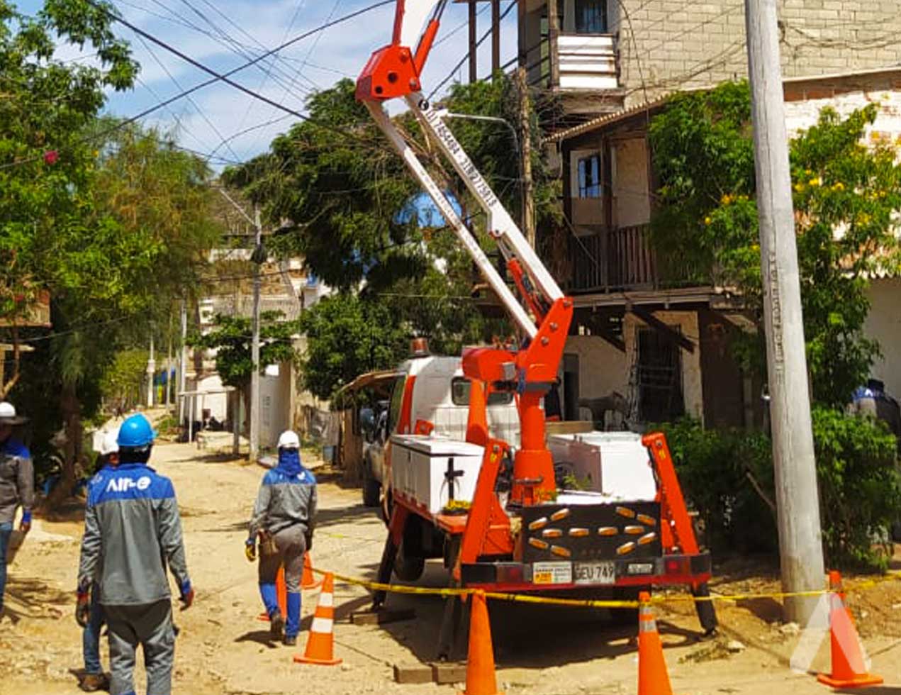 Renovación de redes eléctricas en Taganga avanza en un 85%