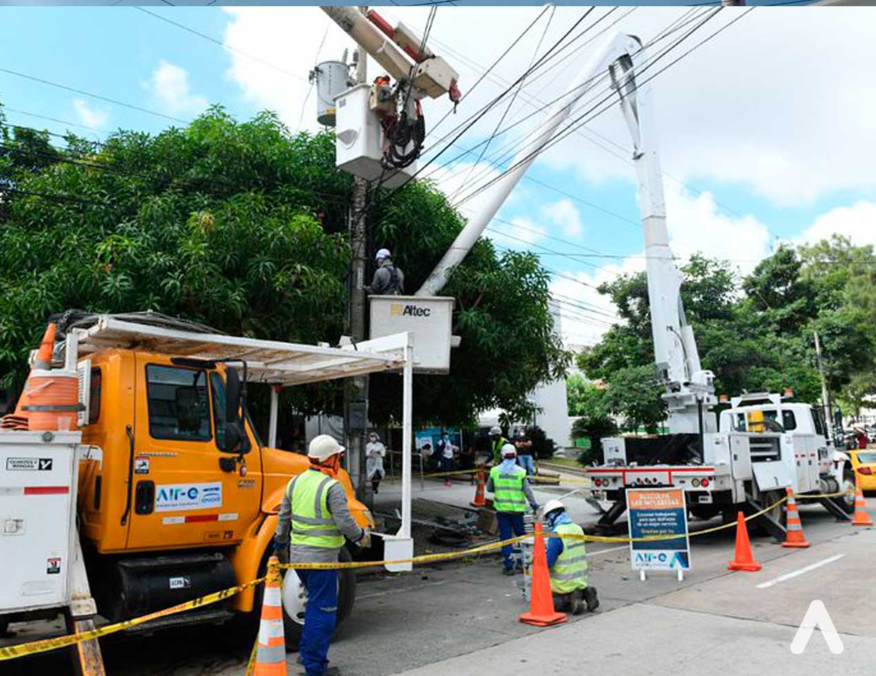 Mejora de redes eléctricas  en San José y Paraíso