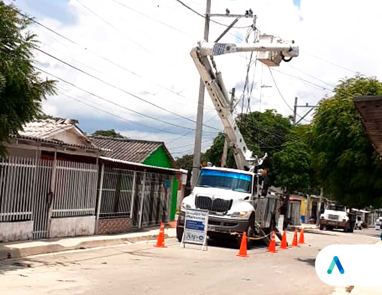 En etapa final obras de reposición de redes eléctricas en el barrio El Bosque 
