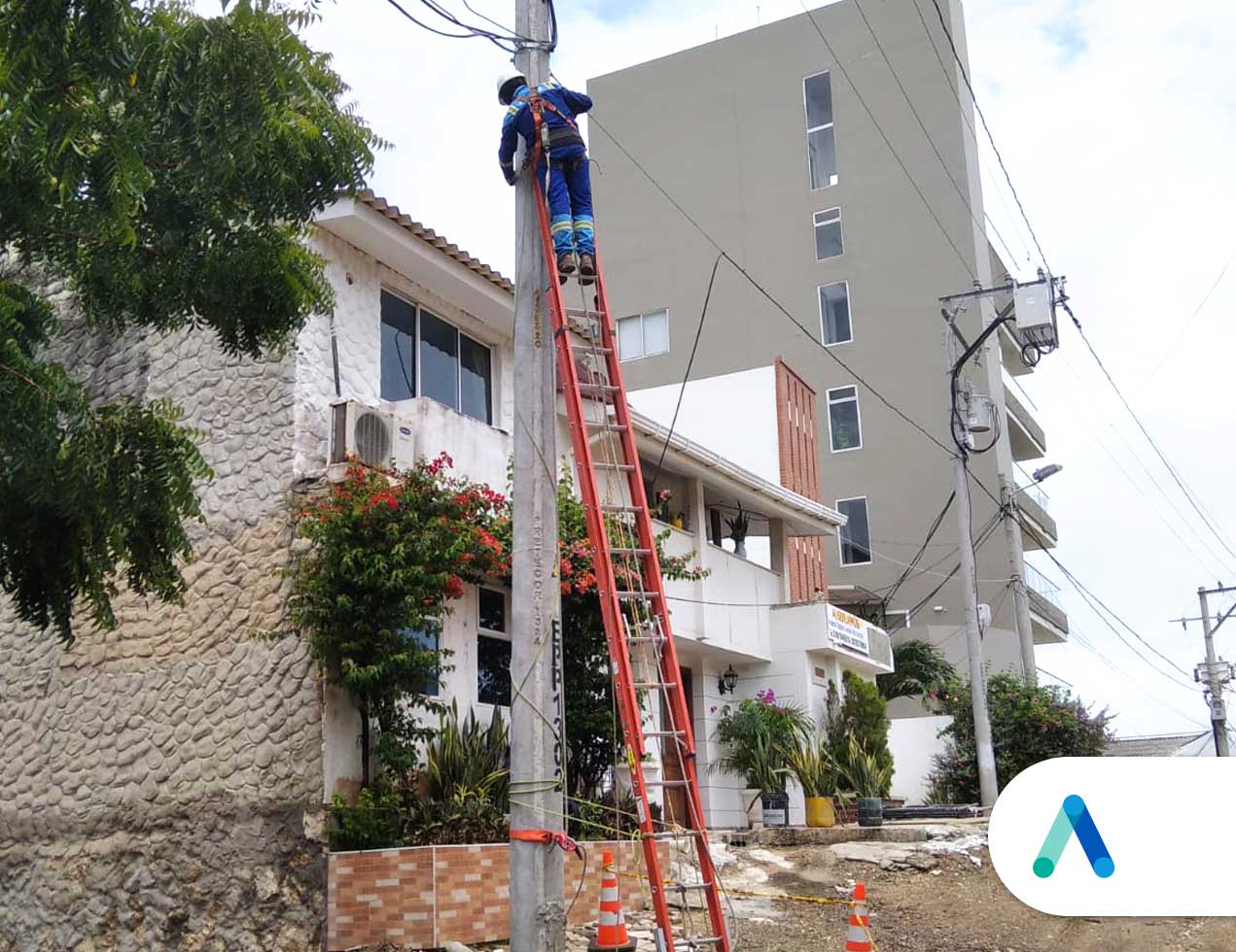 Avance del 84% presentan obras de reposición de redes eléctricas en Puerto Colombia